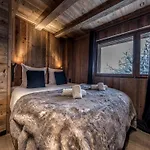 Chalet Cosy Courchevel 5 Pers Pres Des Pistes Avec Sauna Et Terrasse - Fr-1-631-188